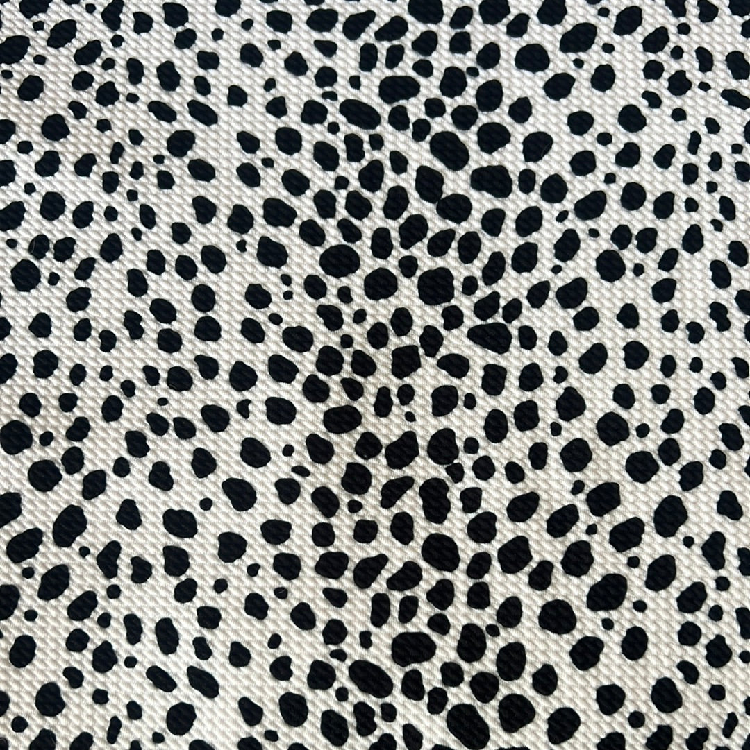 Black and white speckles