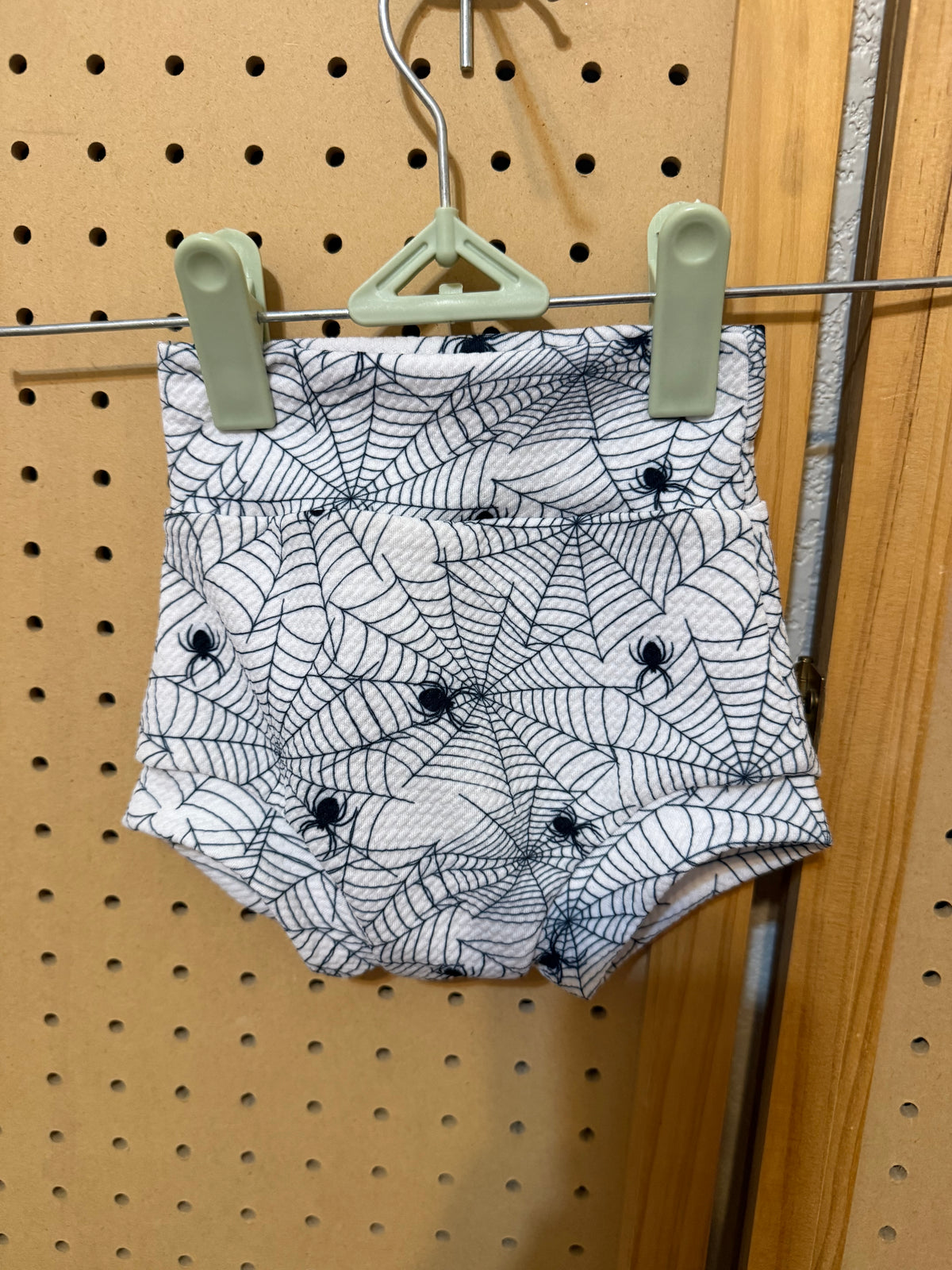 Spider Web Bummies