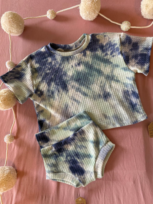 Blue tie dye set