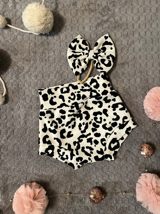 Black Cheetah Bummies