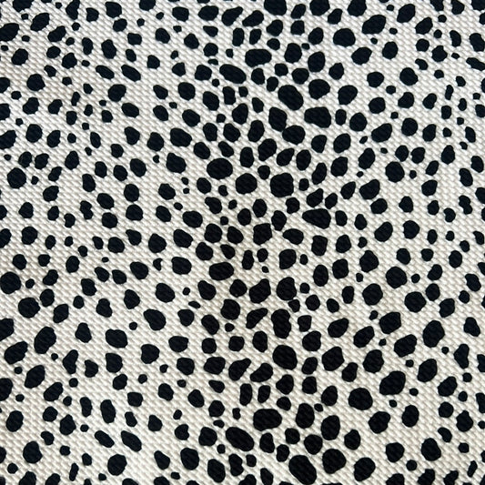 Black and white speckles