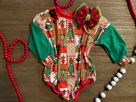 Merry Grinchmas Outfit with Bow